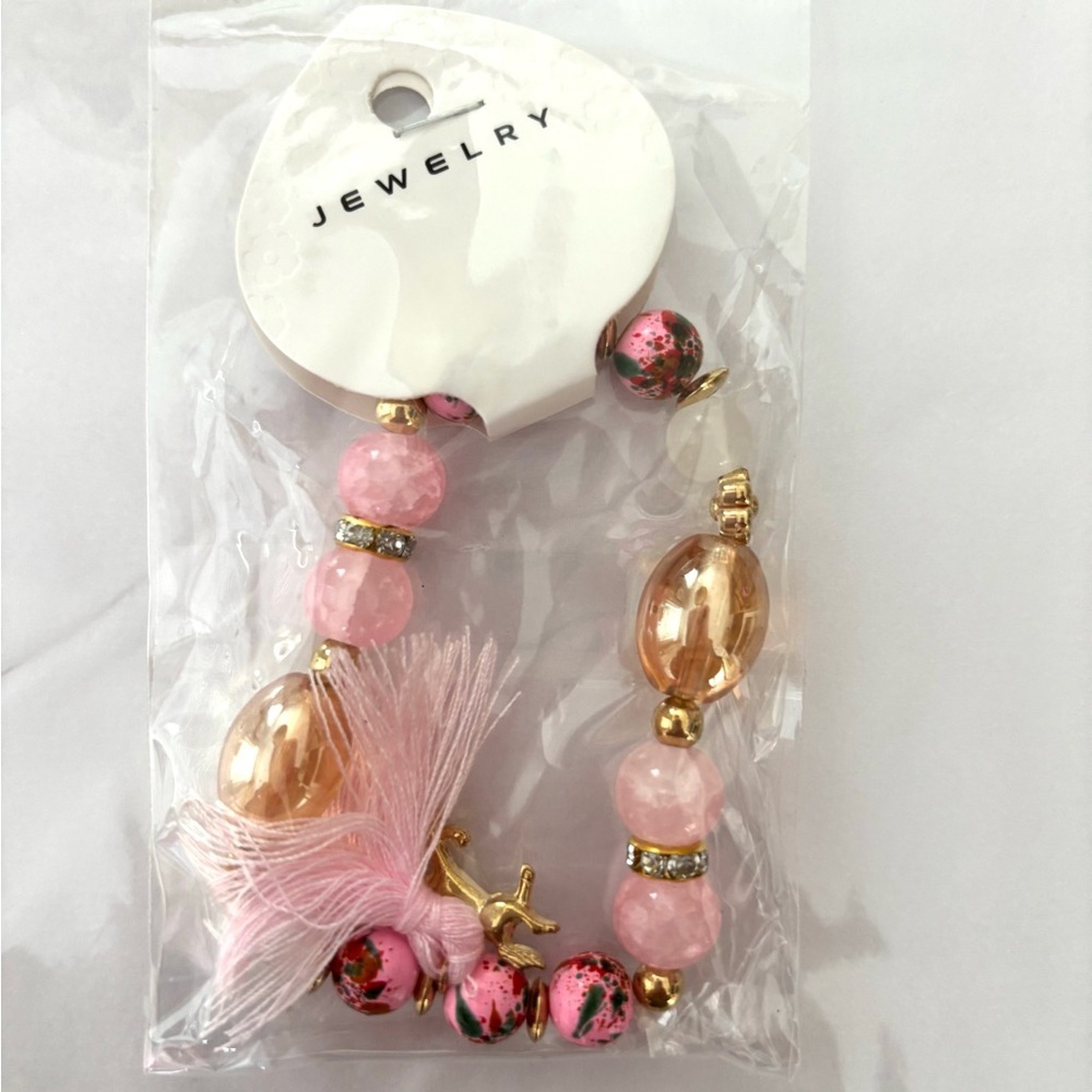 Bracelet unicorn tassel pink and golden NWT Fits up to 8 inch wrist - Picture 3 of 7